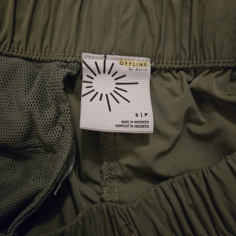 Aerie Offline Green Baggy Wide Leg Lightweight Pants Small - Picture 8 of 10